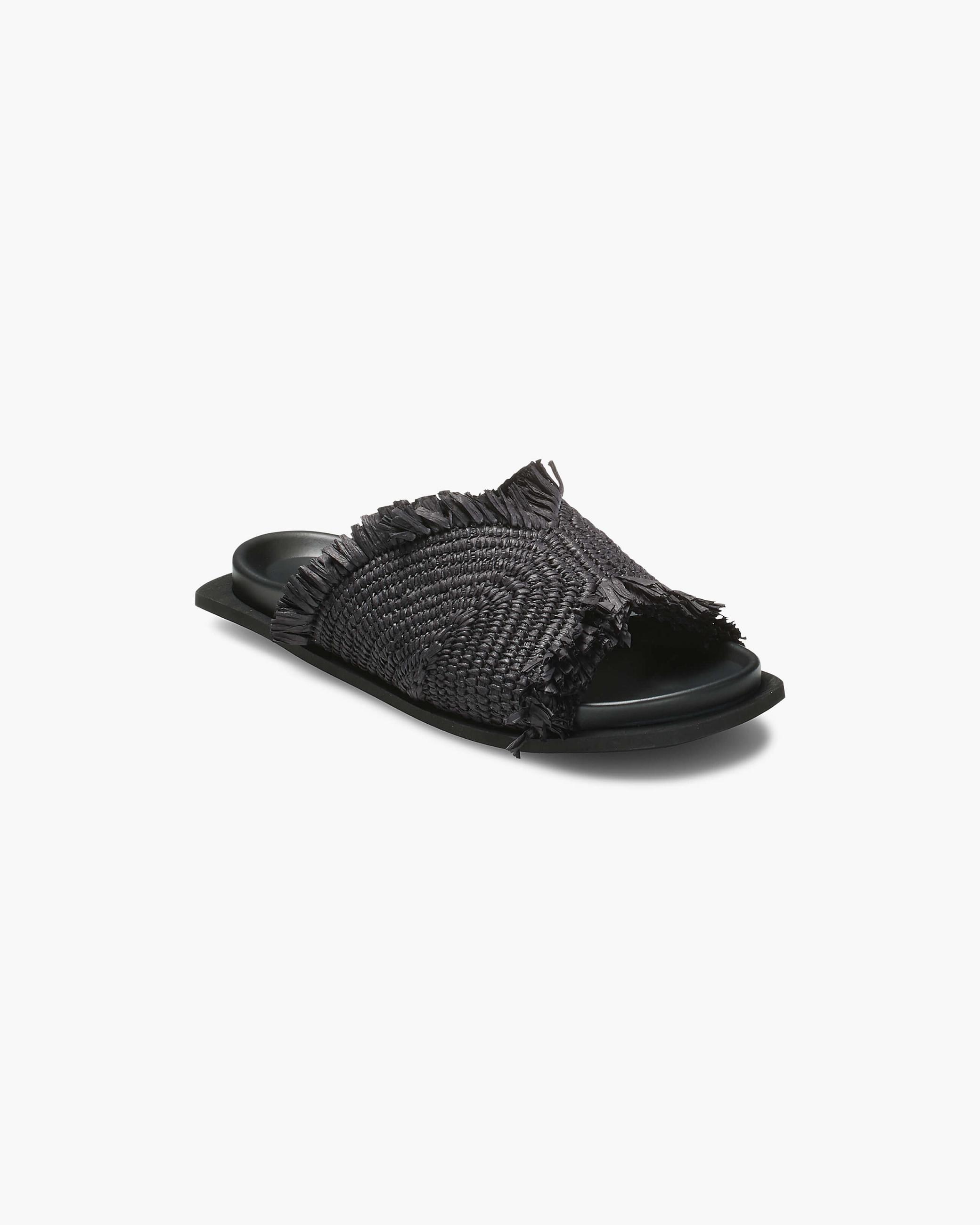 Black Women's Inuikii Raffia Moon Slippers | MLHP-48251